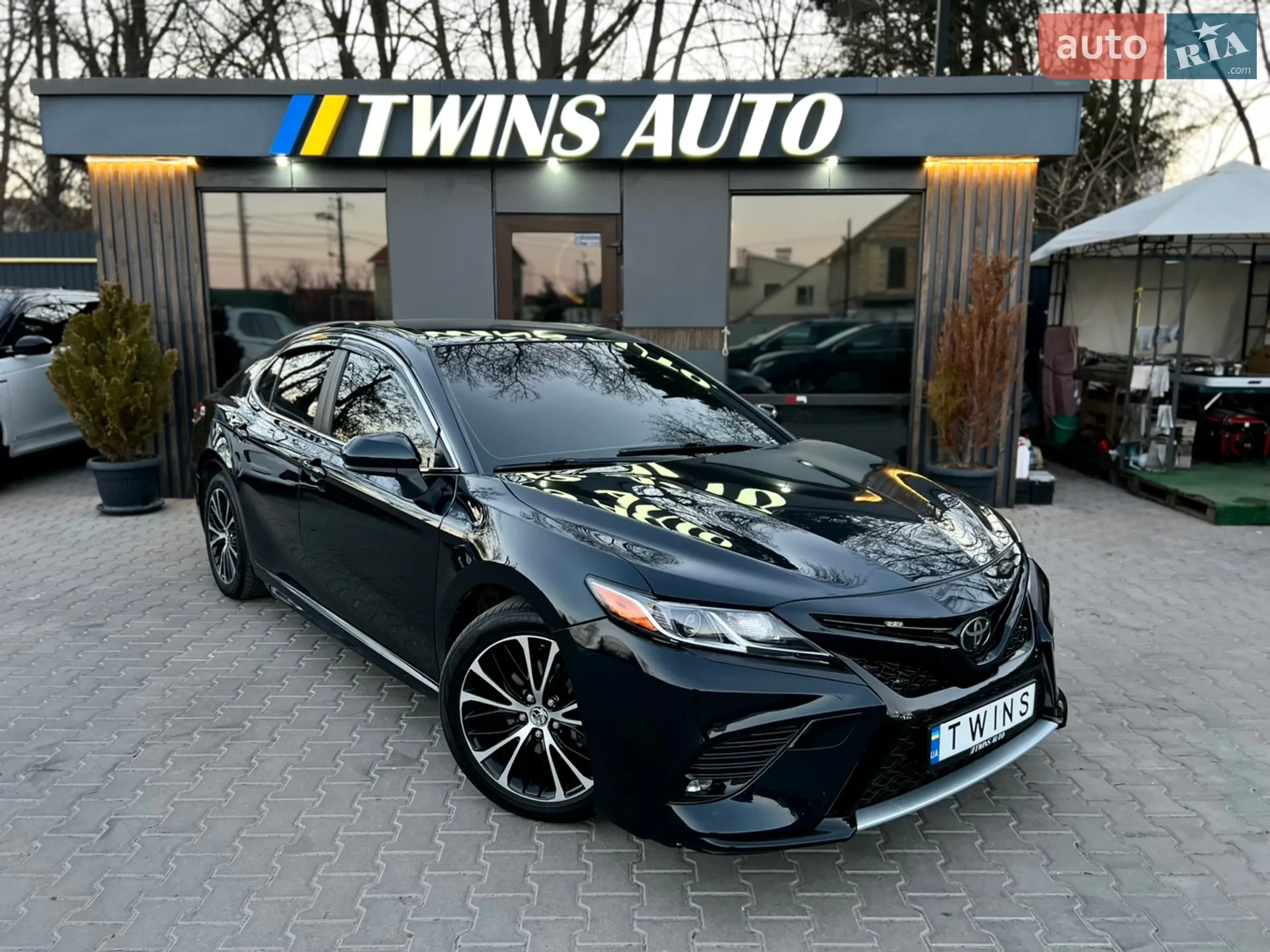 2017 Toyota Camry - мініатюра 15