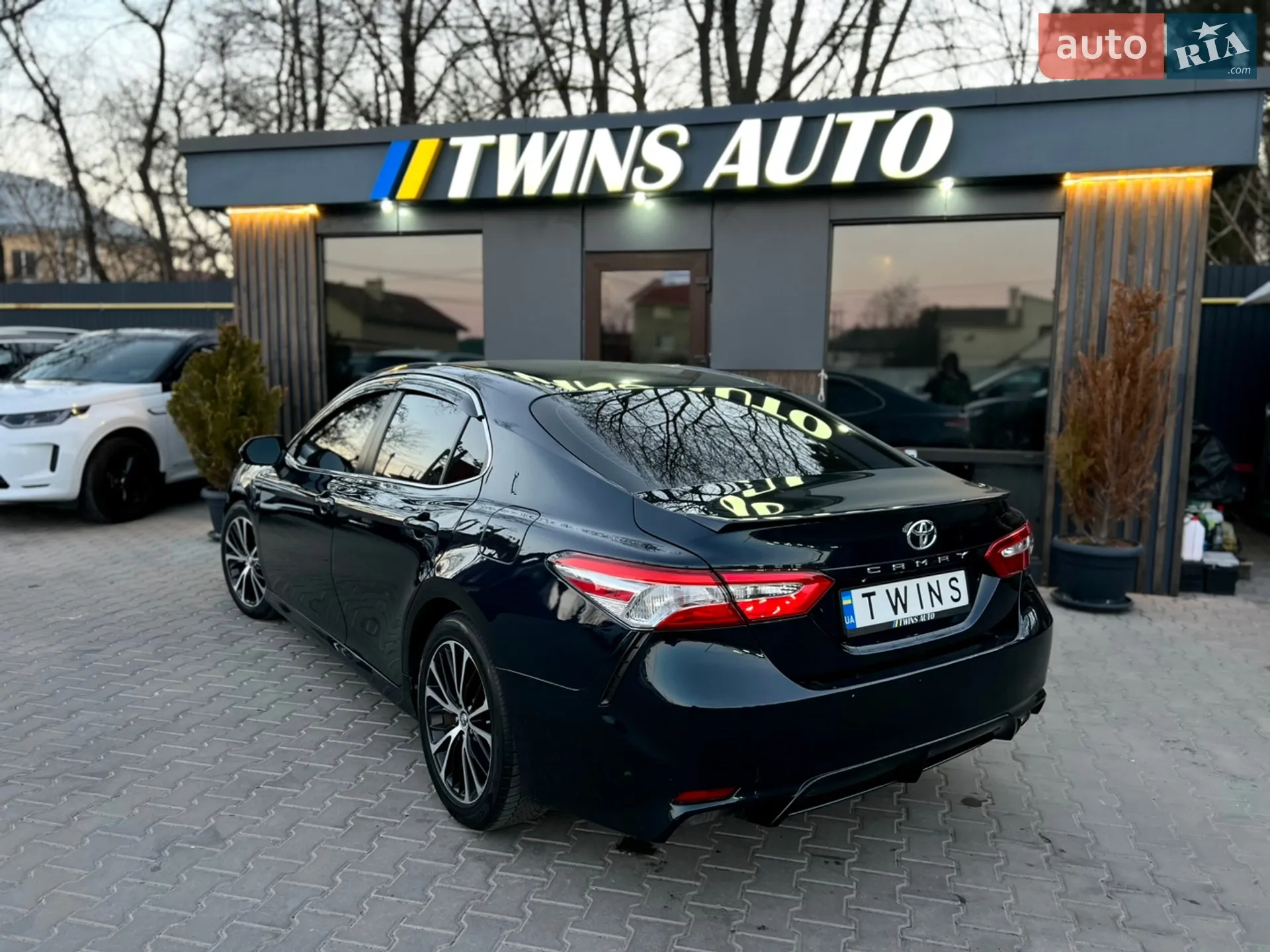 2017 Toyota Camry - мініатюра 22