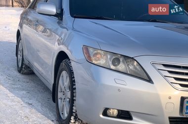 Седан Toyota Camry 2007 в Запорожье