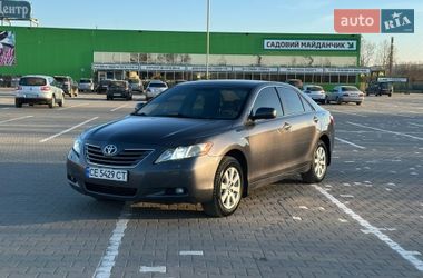 Седан Toyota Camry 2007 в Черновцах