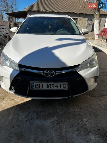 Toyota Camry 2015