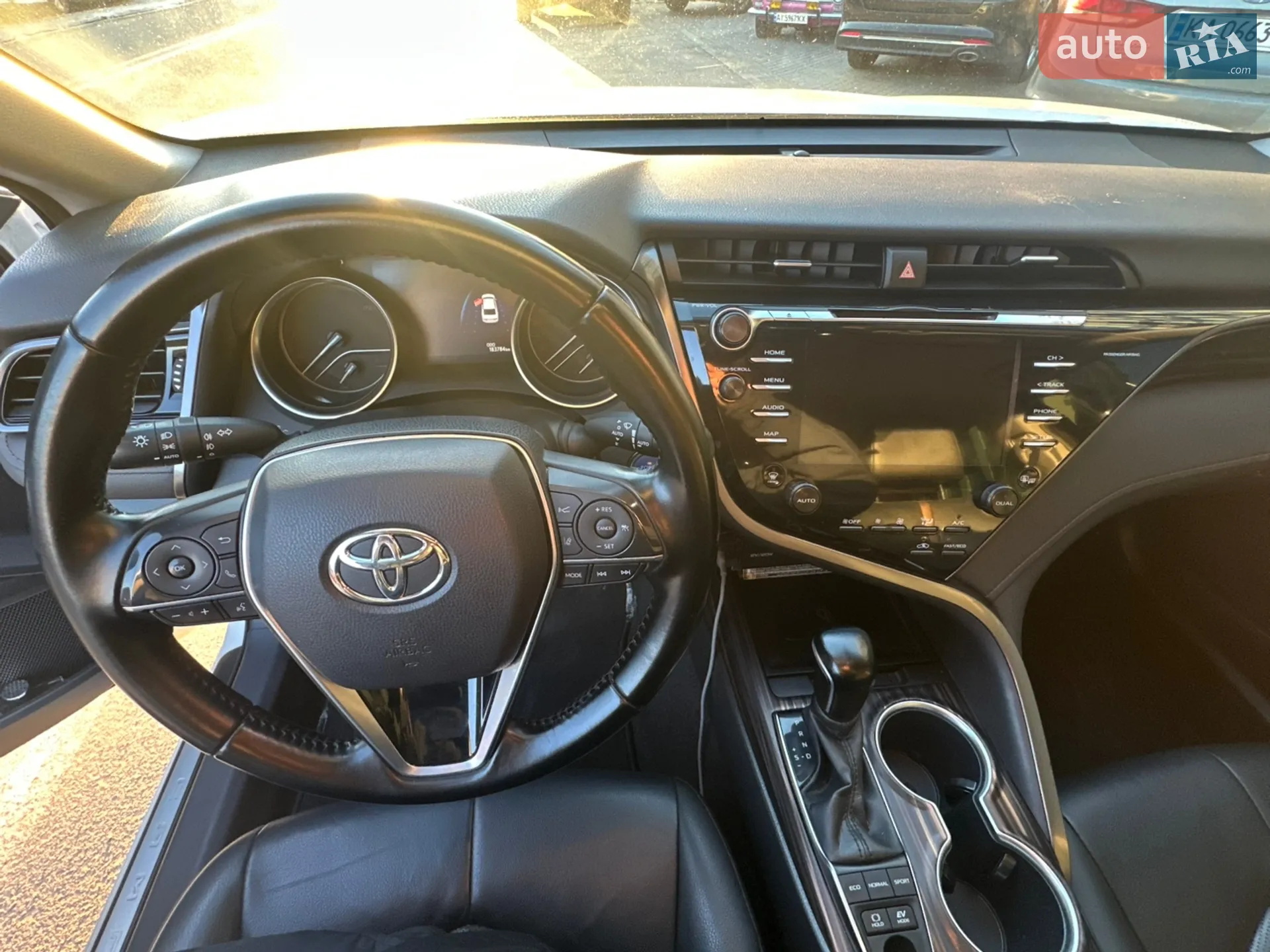 2020 Toyota Camry - мініатюра 25