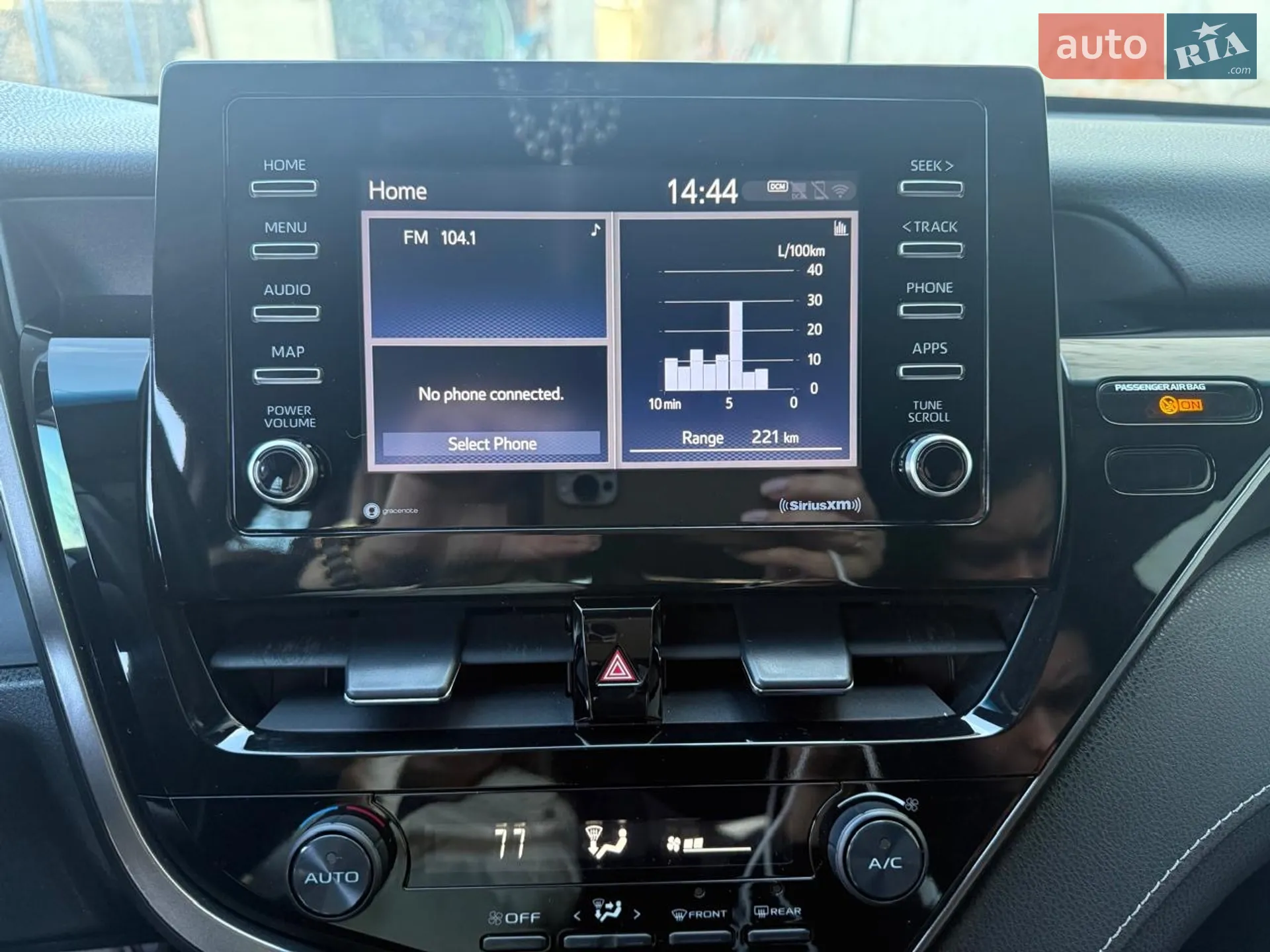 2020 Toyota Camry - мініатюра 7