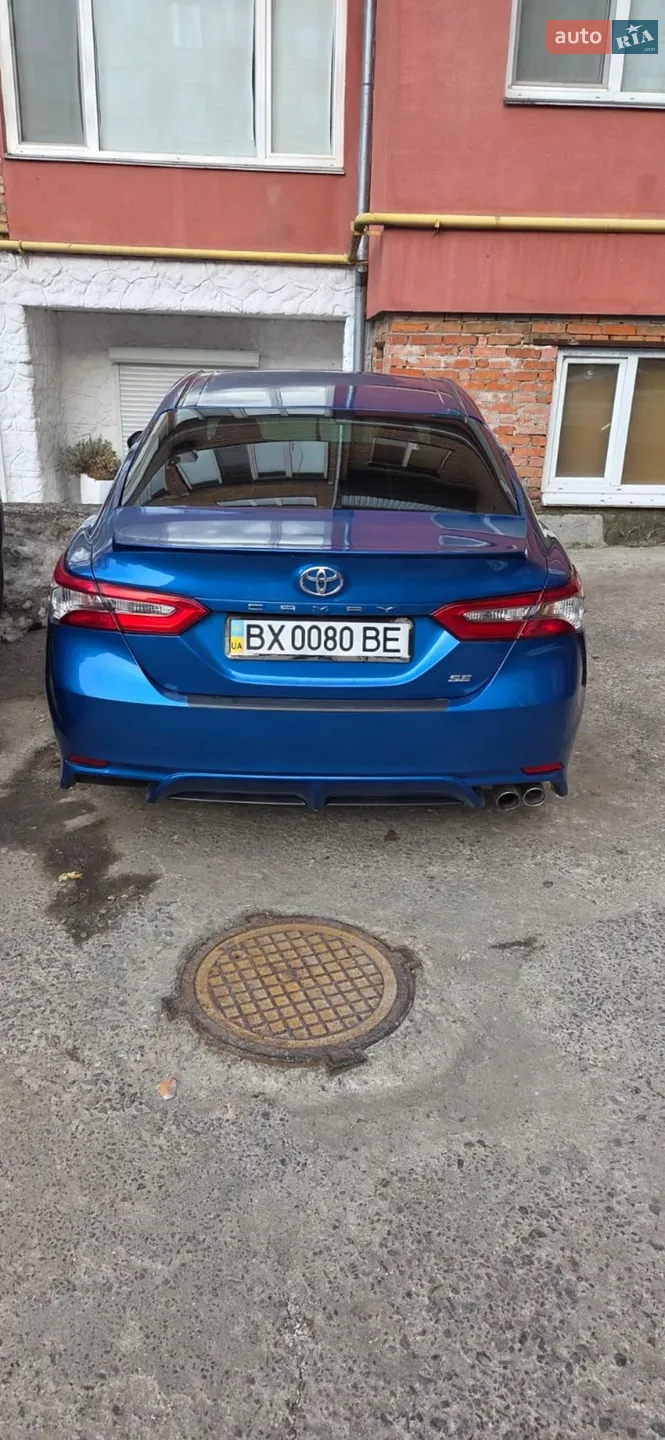2017 Toyota Camry - мініатюра 4