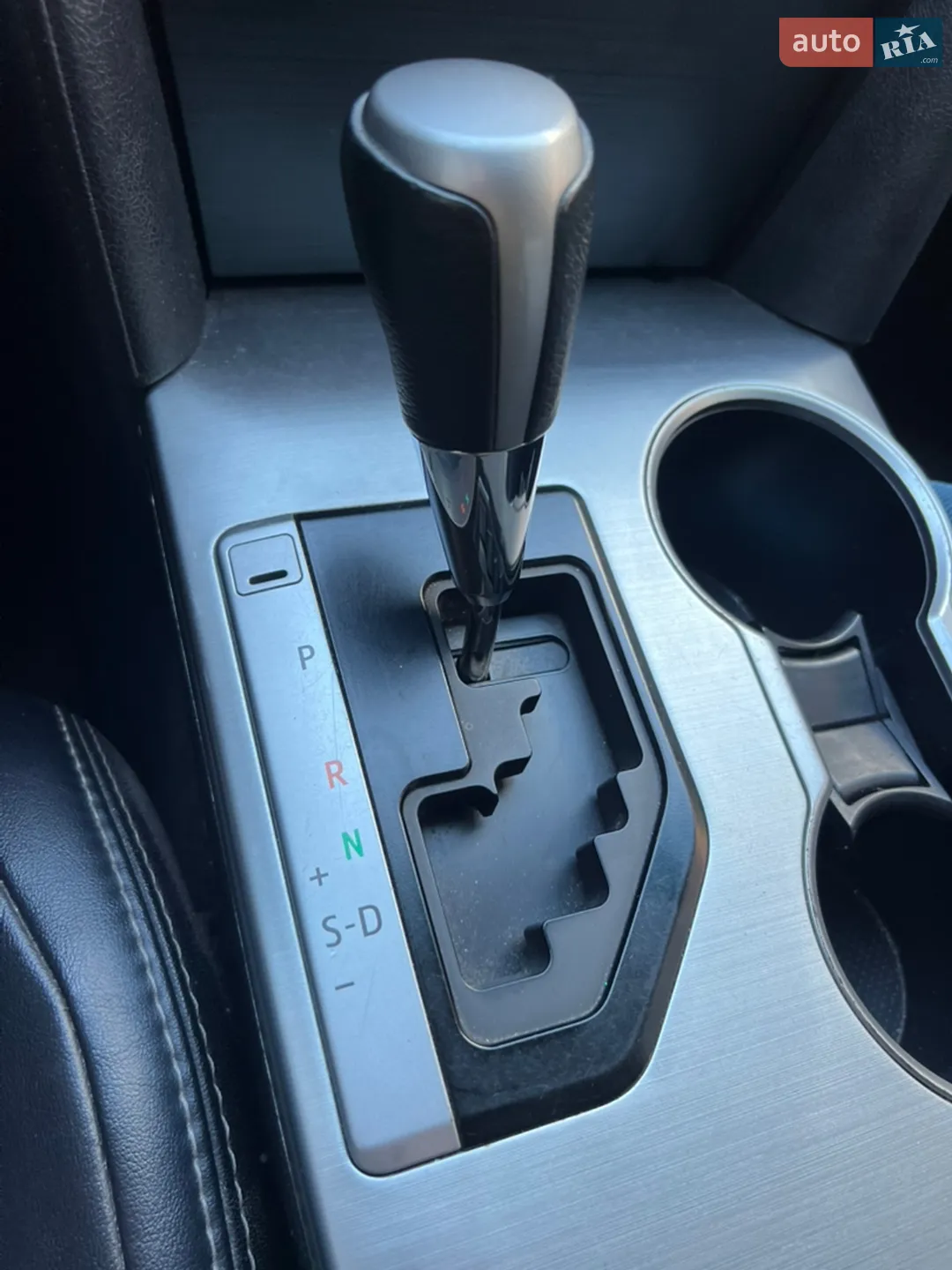 2014 Toyota Camry - мініатюра 4
