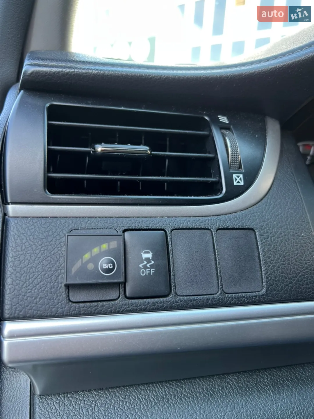 2014 Toyota Camry - мініатюра 29