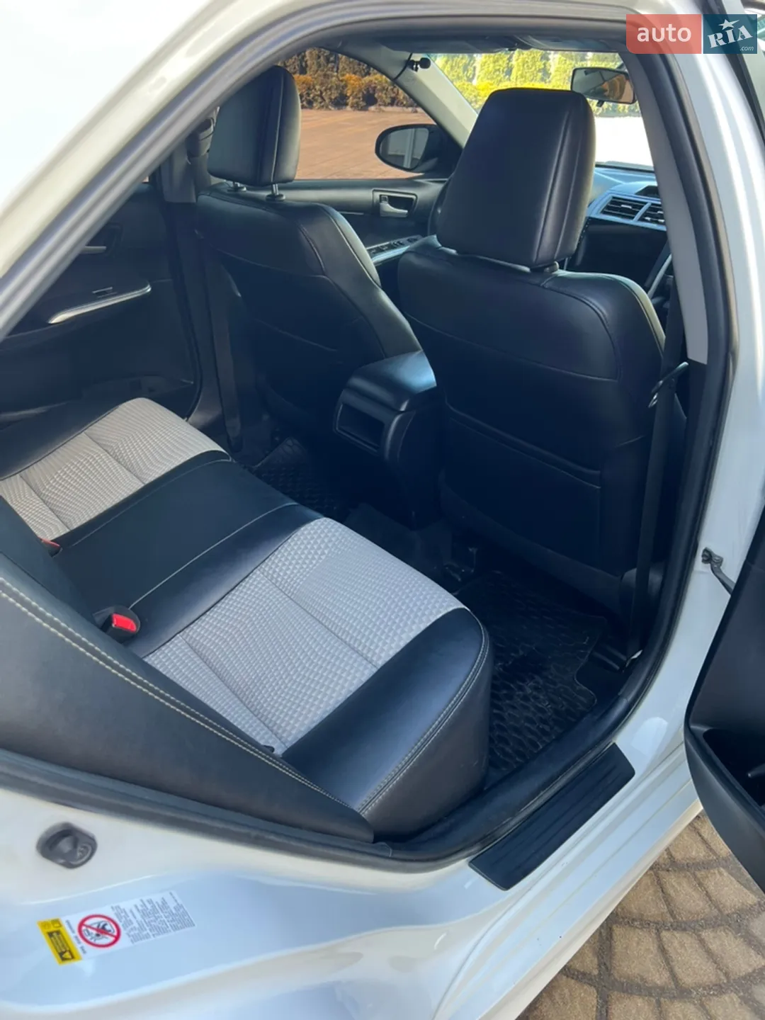 2014 Toyota Camry - мініатюра 38