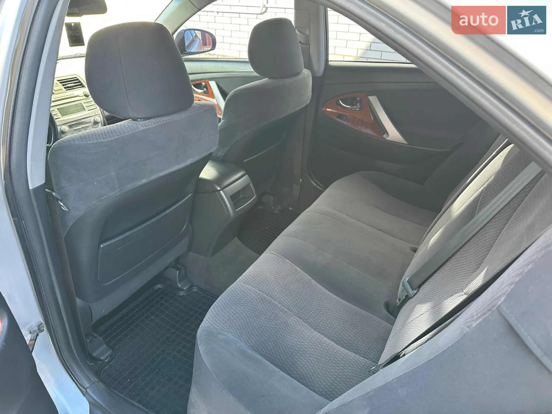 2010 Toyota Camry - мініатюра 3