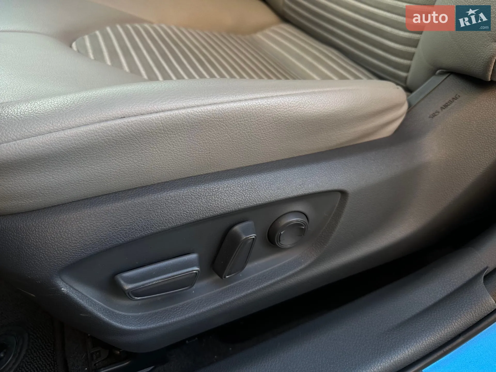2019 Toyota Camry - мініатюра 23