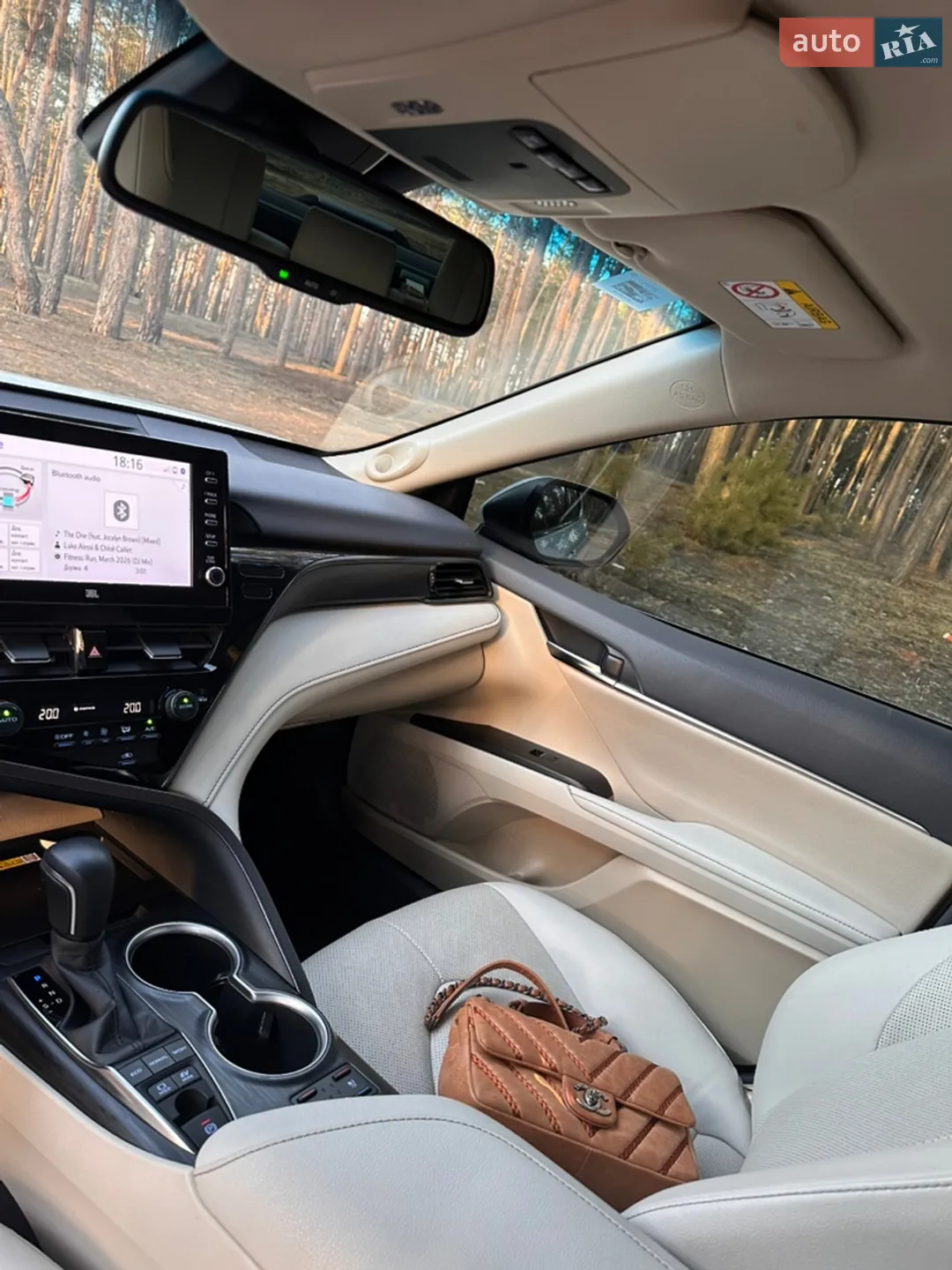 2023 Toyota Camry - мініатюра 14
