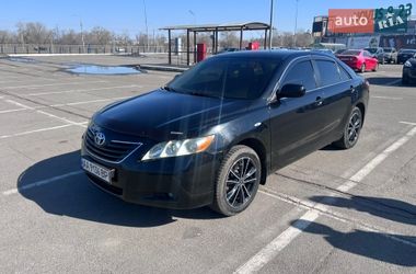 Седан Toyota Camry 2008 в Киеве