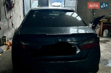 Седан Toyota Camry 2012 в Києві