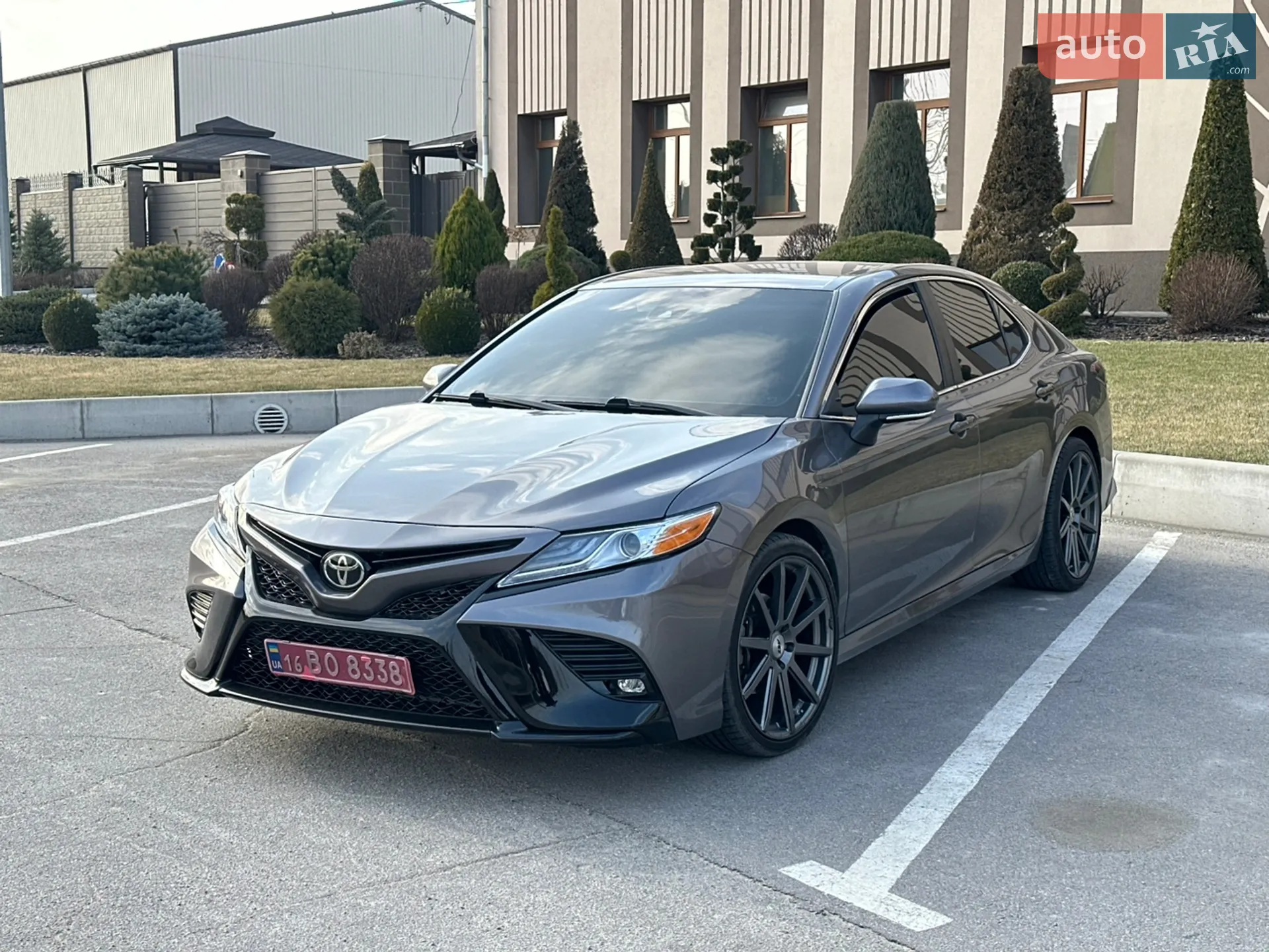 2018 Toyota Camry - мініатюра 10