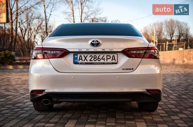 Седан Toyota Camry 2021 в Харькове