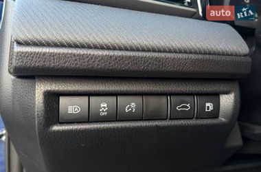 Седан Toyota Camry 2024 в Харкові