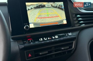 Седан Toyota Camry 2024 в Харкові