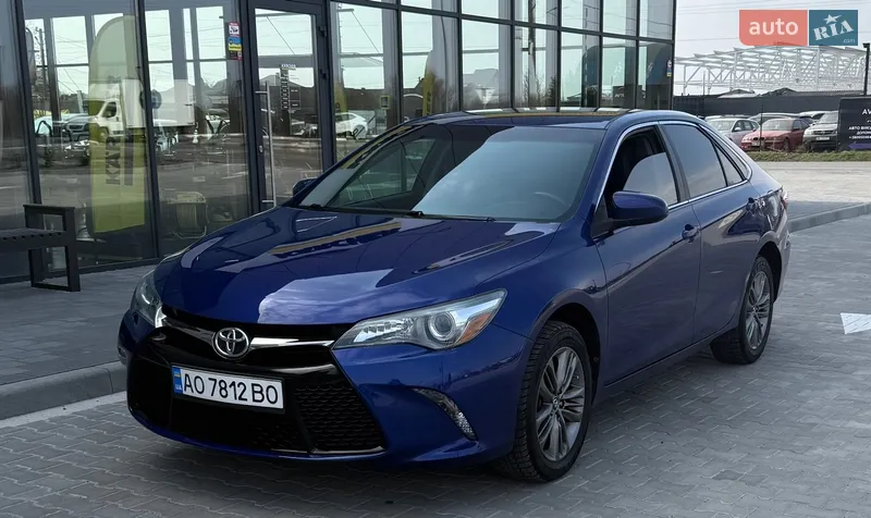 Toyota Camry 2015