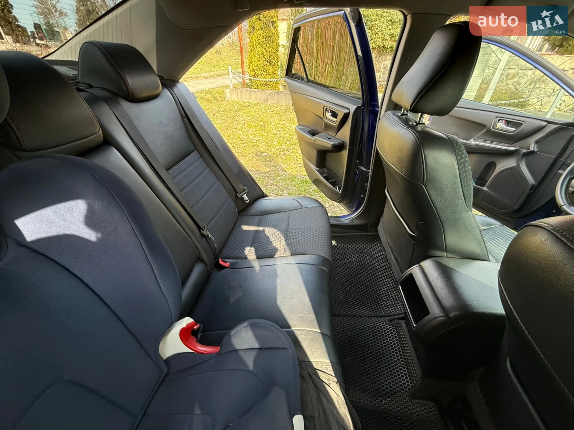 2015 Toyota Camry - мініатюра 13