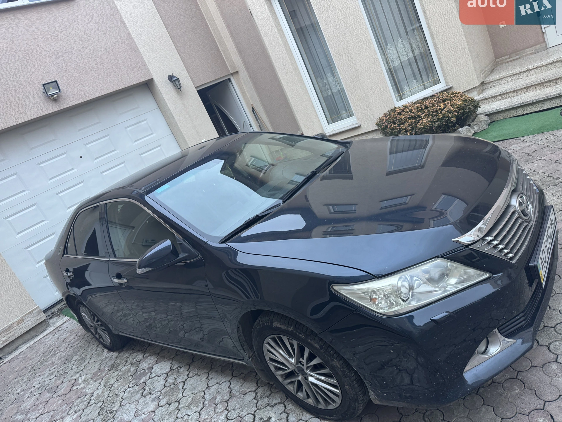 2011 Toyota Camry - мініатюра 2