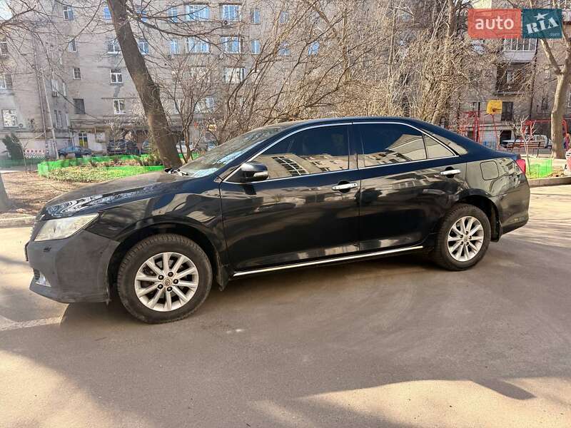 Toyota Camry 2013