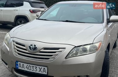 Седан Toyota Camry 2007 в Киеве