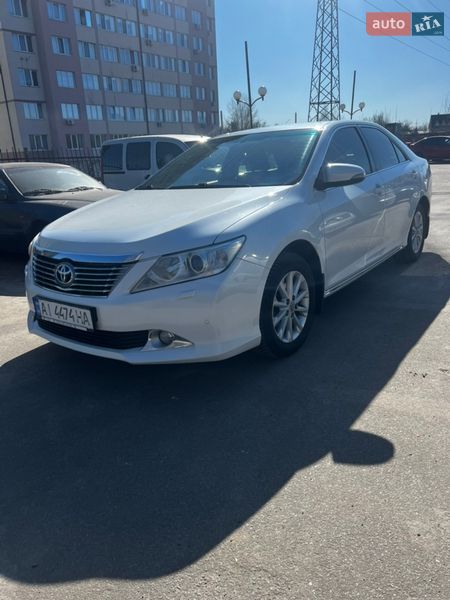 Седан Toyota Camry 2011 в Вишгороді