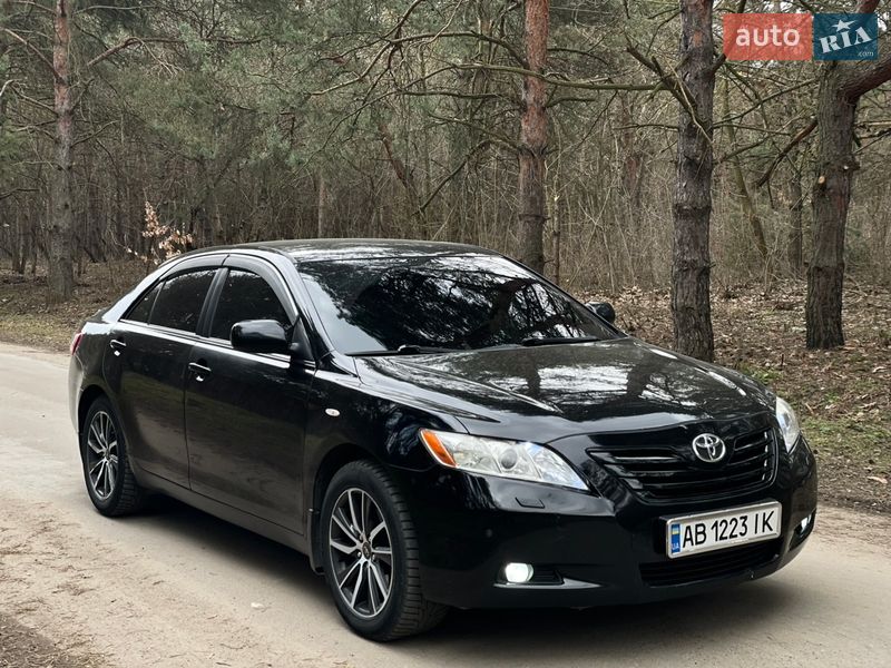 Седан Toyota Camry 2007 в Бершаді
