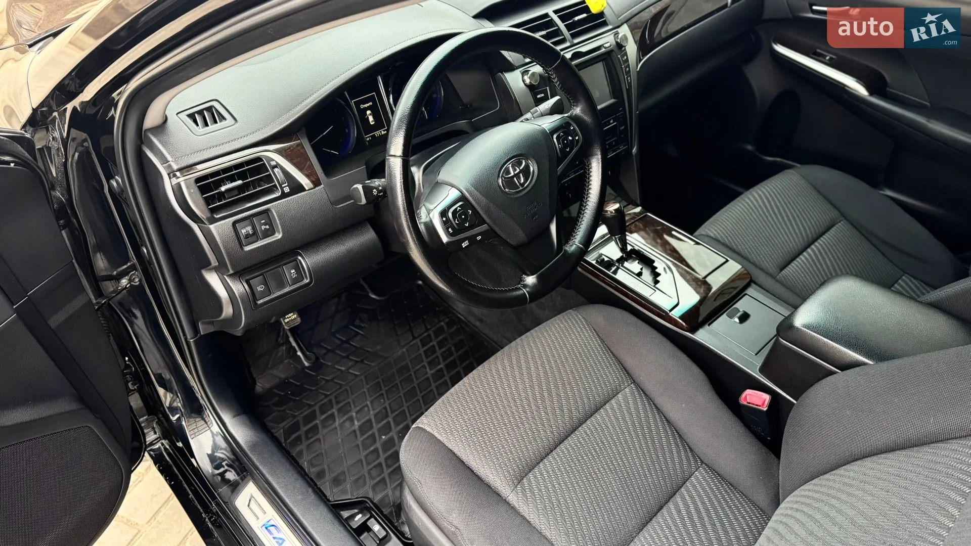 2015 Toyota Camry - мініатюра 17