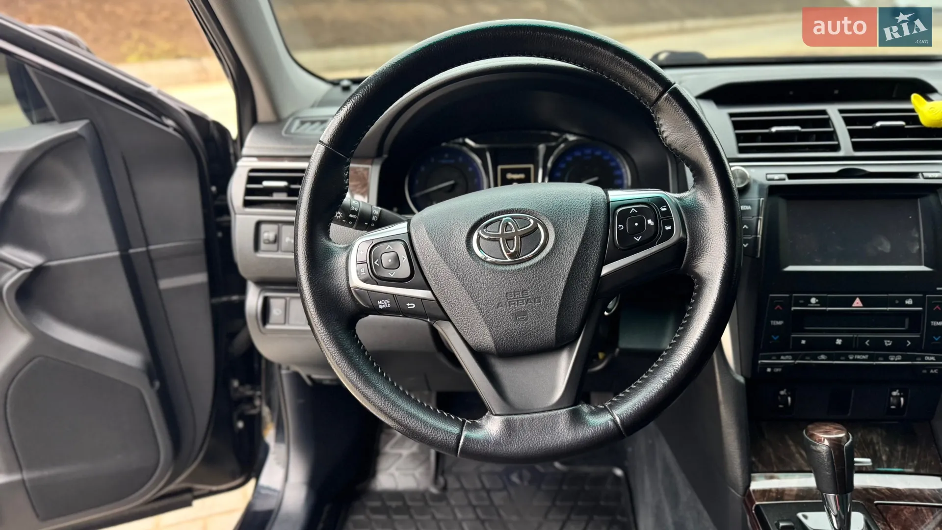 2015 Toyota Camry - мініатюра 26