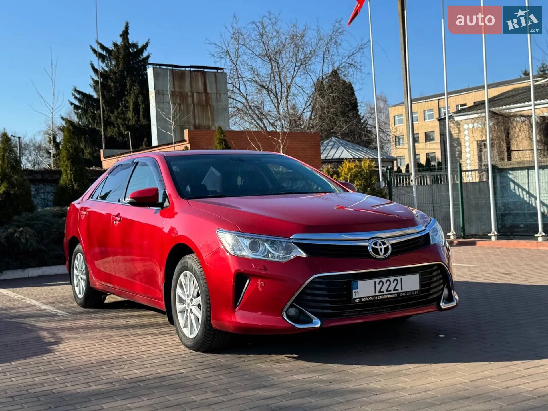 2016 Toyota Camry - мініатюра 2