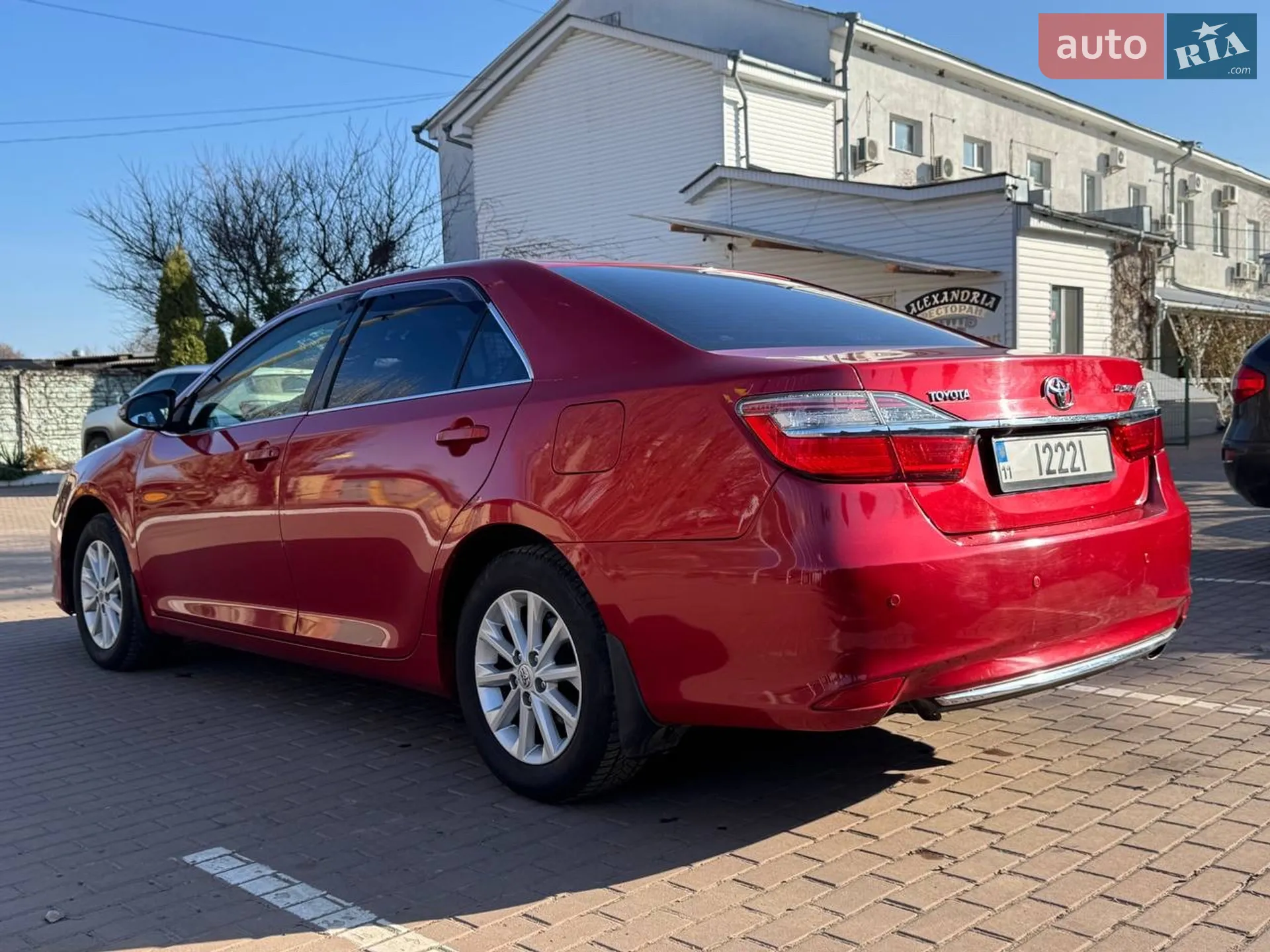 2016 Toyota Camry - мініатюра 7