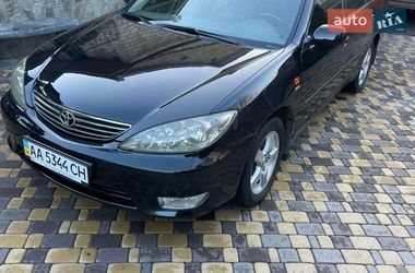Седан Toyota Camry 2005 в Києві