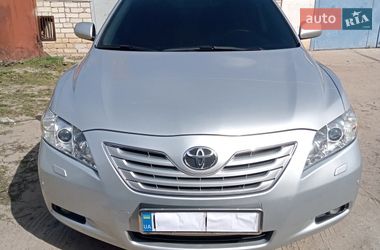 Седан Toyota Camry 2008 в Николаеве