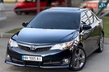 Седан Toyota Camry 2012 в Одесі