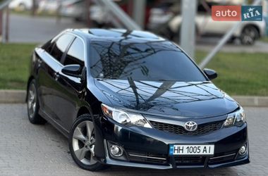 Седан Toyota Camry 2012 в Одессе