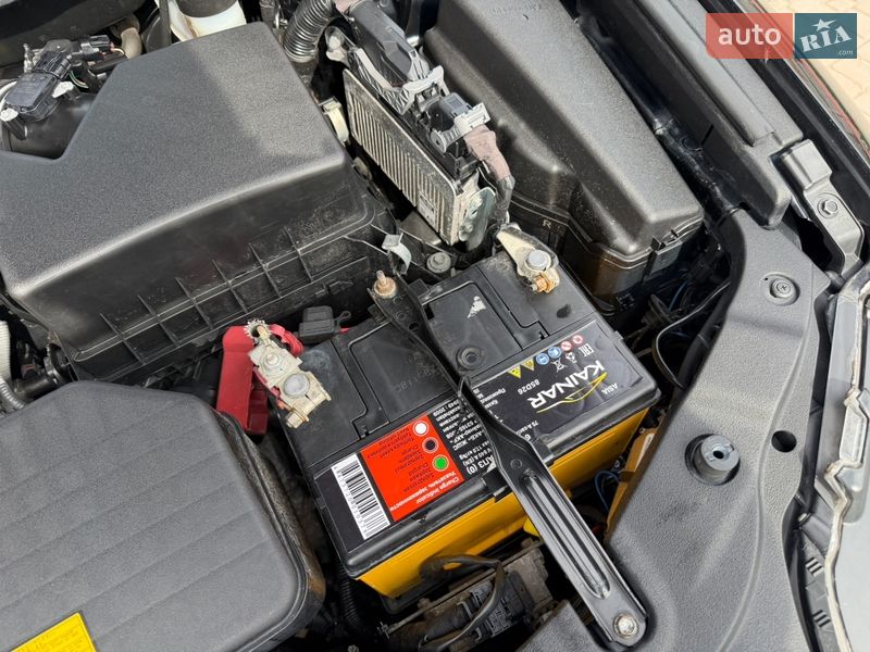 Седан Toyota Camry 2014 в Кривом Роге