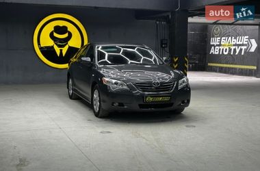 Седан Toyota Camry 2008 в Черновцах