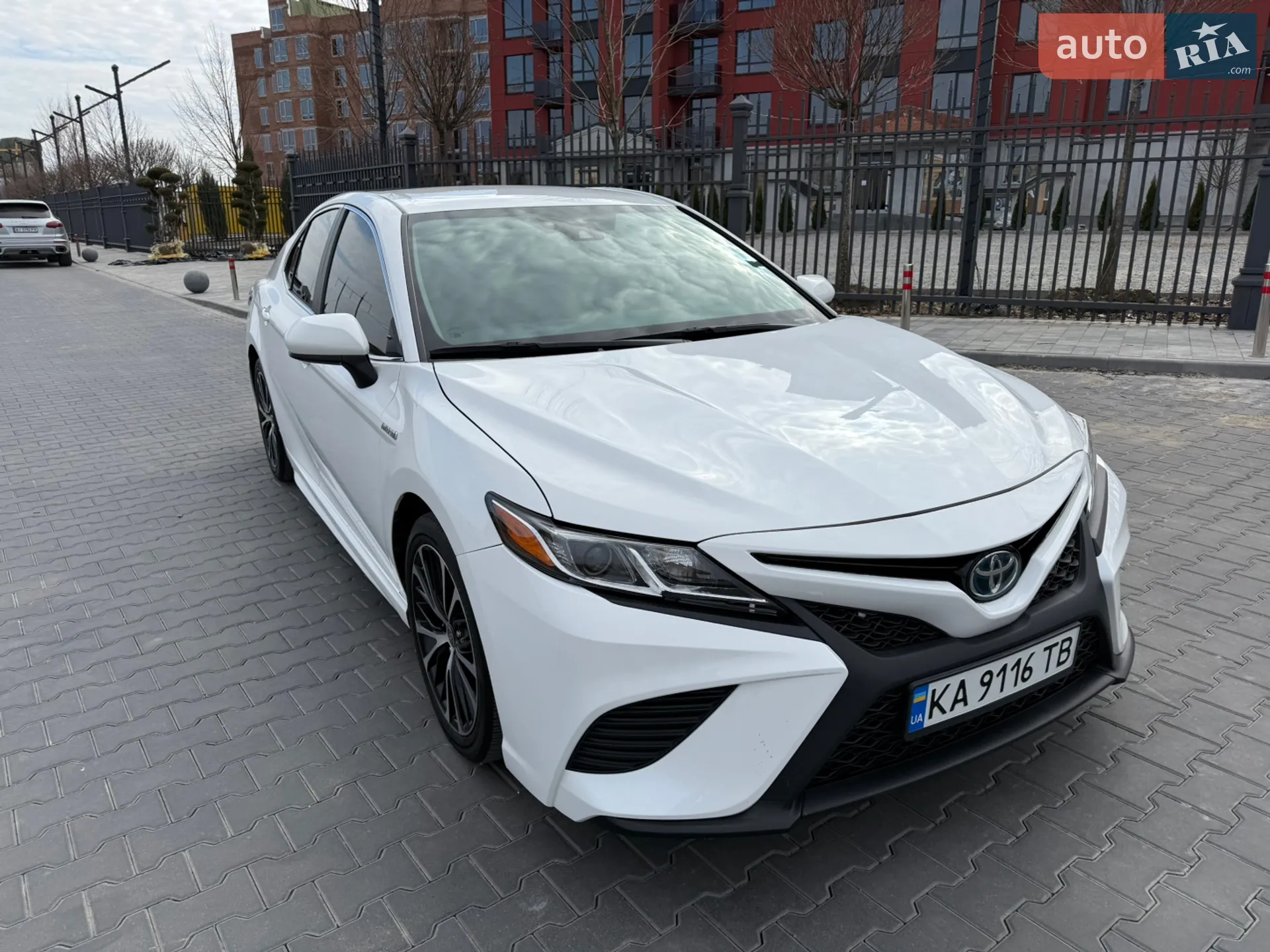 2020 Toyota Camry - мініатюра 6