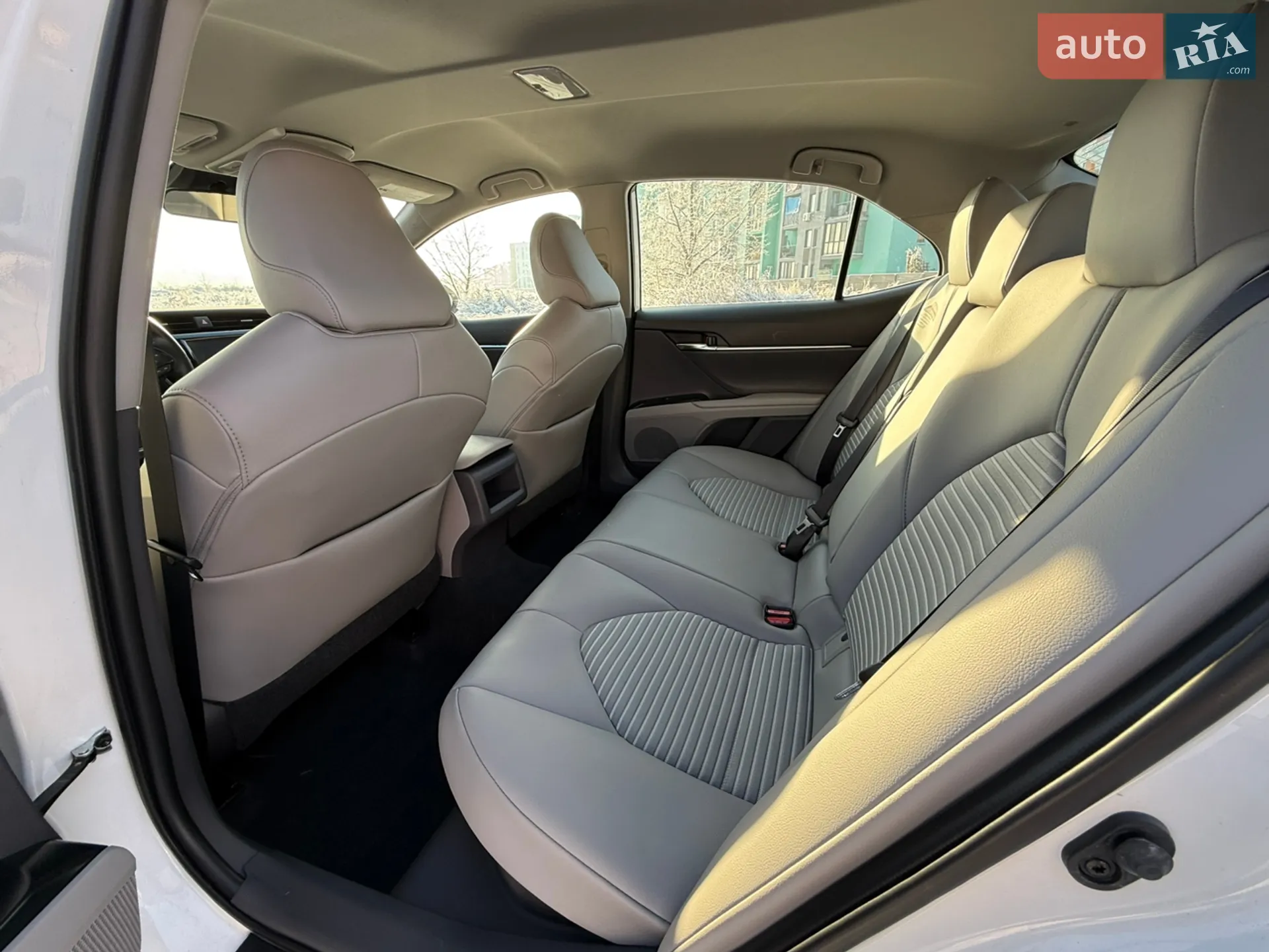 2020 Toyota Camry - мініатюра 43