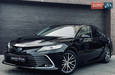 Седан Toyota Camry 2021 в Николаеве