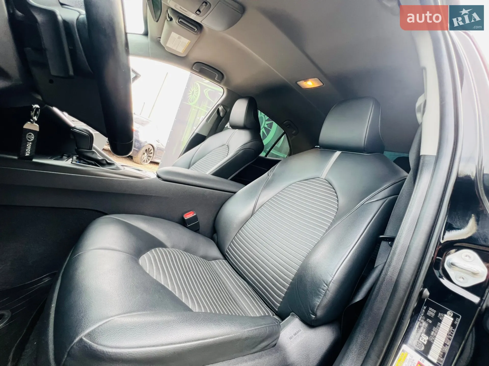 2021 Toyota Camry - мініатюра 30