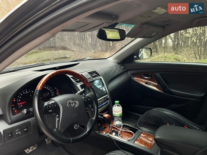 Седан Toyota Camry 2007 в Бершаді