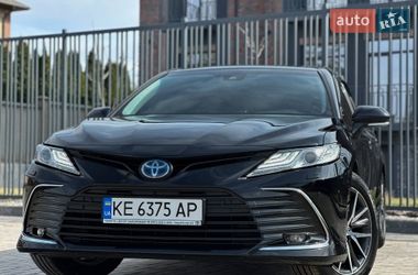 Седан Toyota Camry 2021 в Кривом Роге