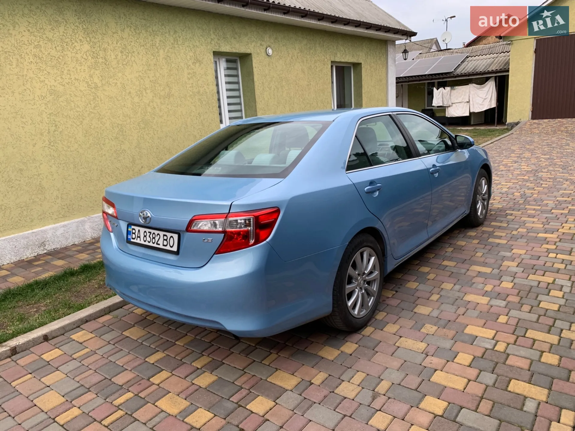2013 Toyota Camry - мініатюра 4