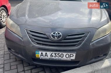 Седан Toyota Camry 2007 в Києві