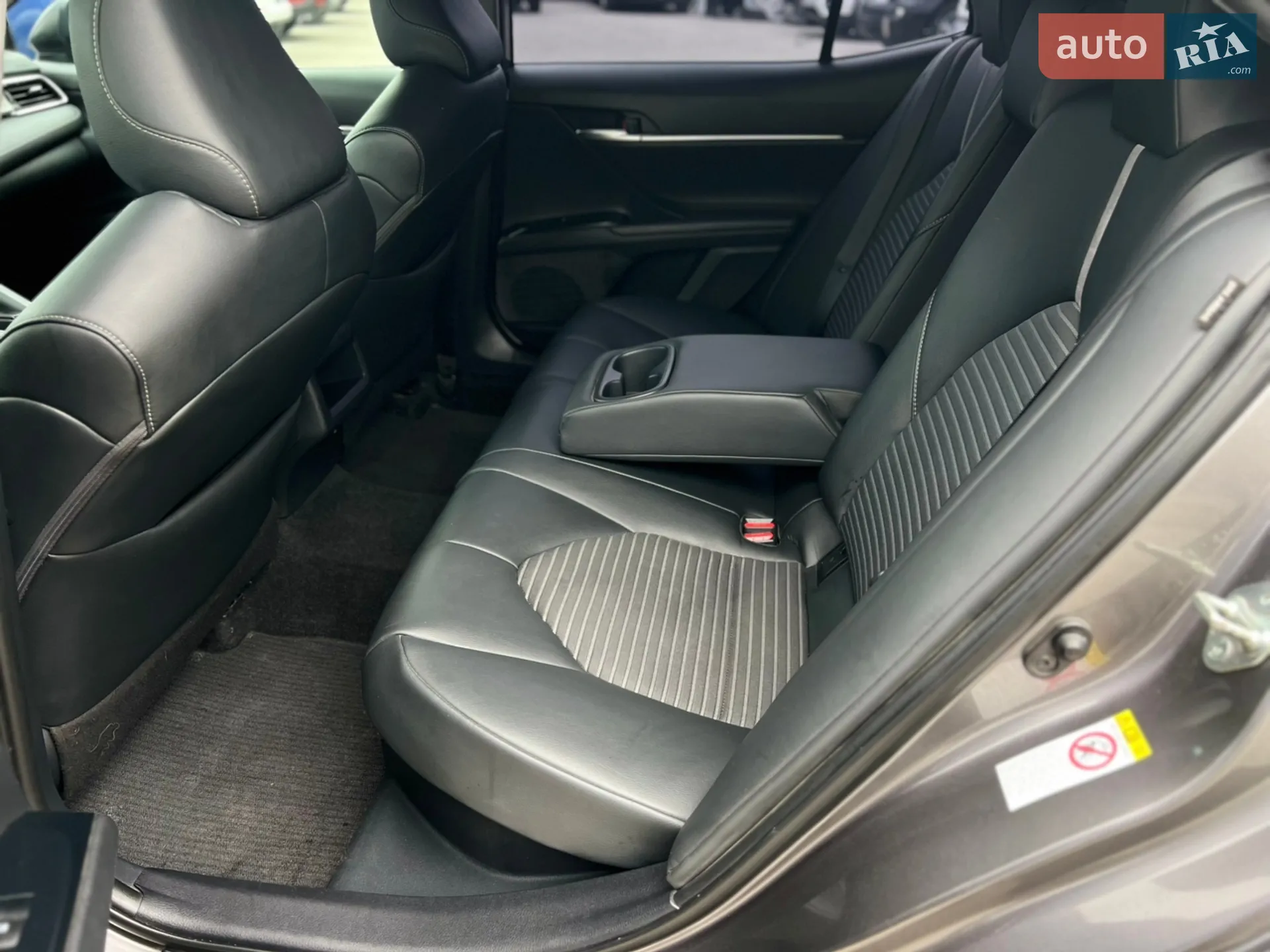 2017 Toyota Camry - мініатюра 7
