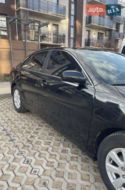 Седан Toyota Camry 2007 в Луцке