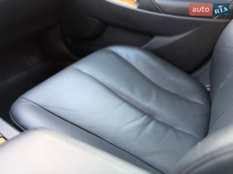 Седан Toyota Camry 2007 в Киеве