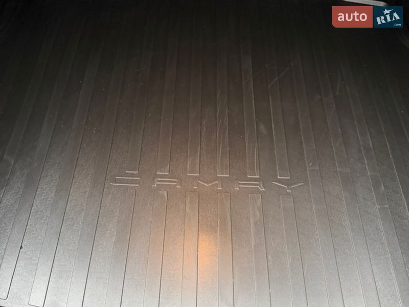 Седан Toyota Camry 2025 в Киеве