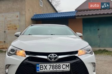 Седан Toyota Camry 2015 в Каменец-Подольском